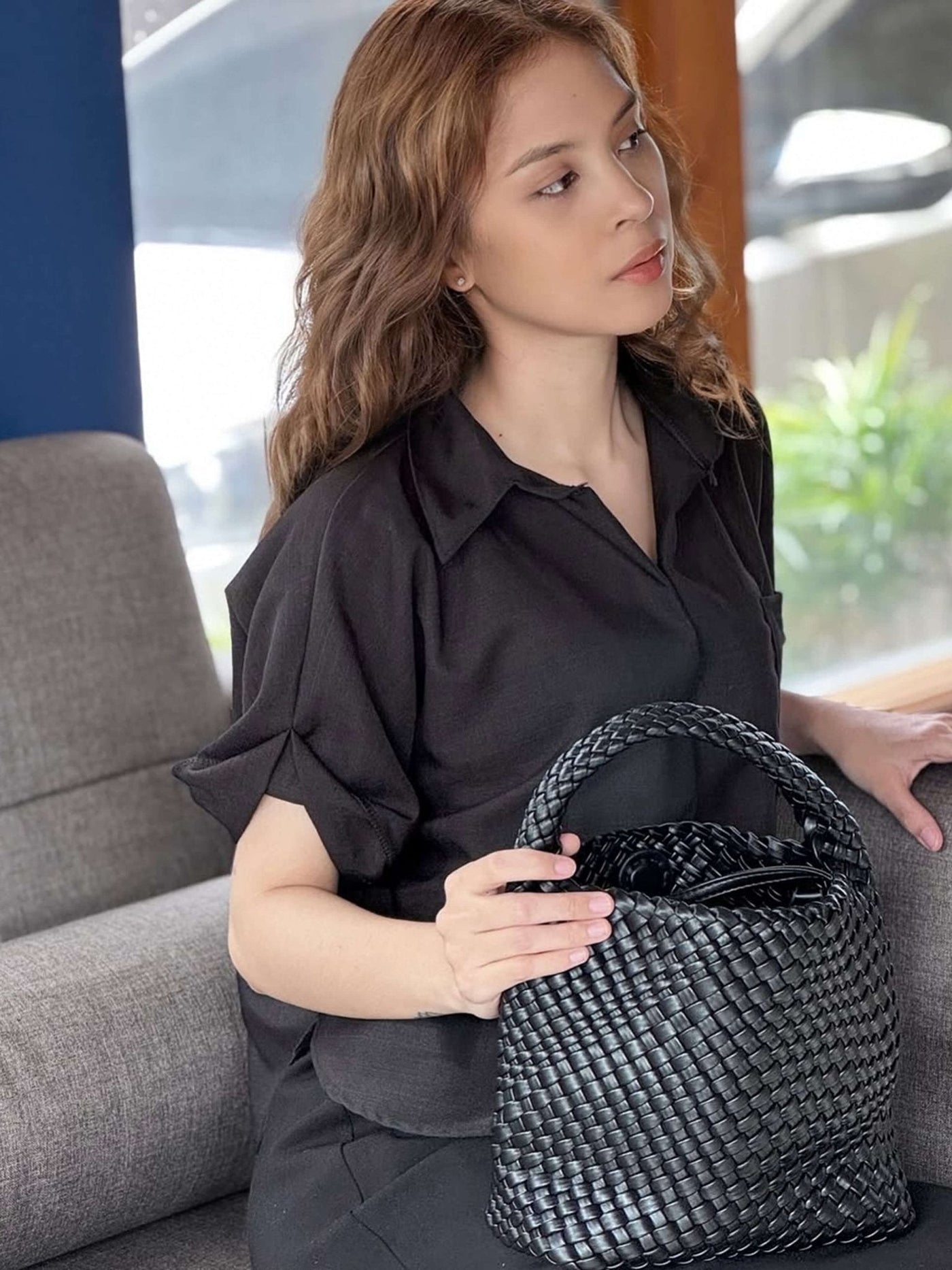 Cara | Stilvolle Woven Bag für Damen klein