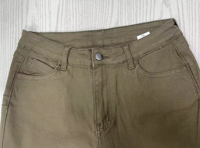 Clara | Elegante High-Waist-Jeans für Damen mit Schlag