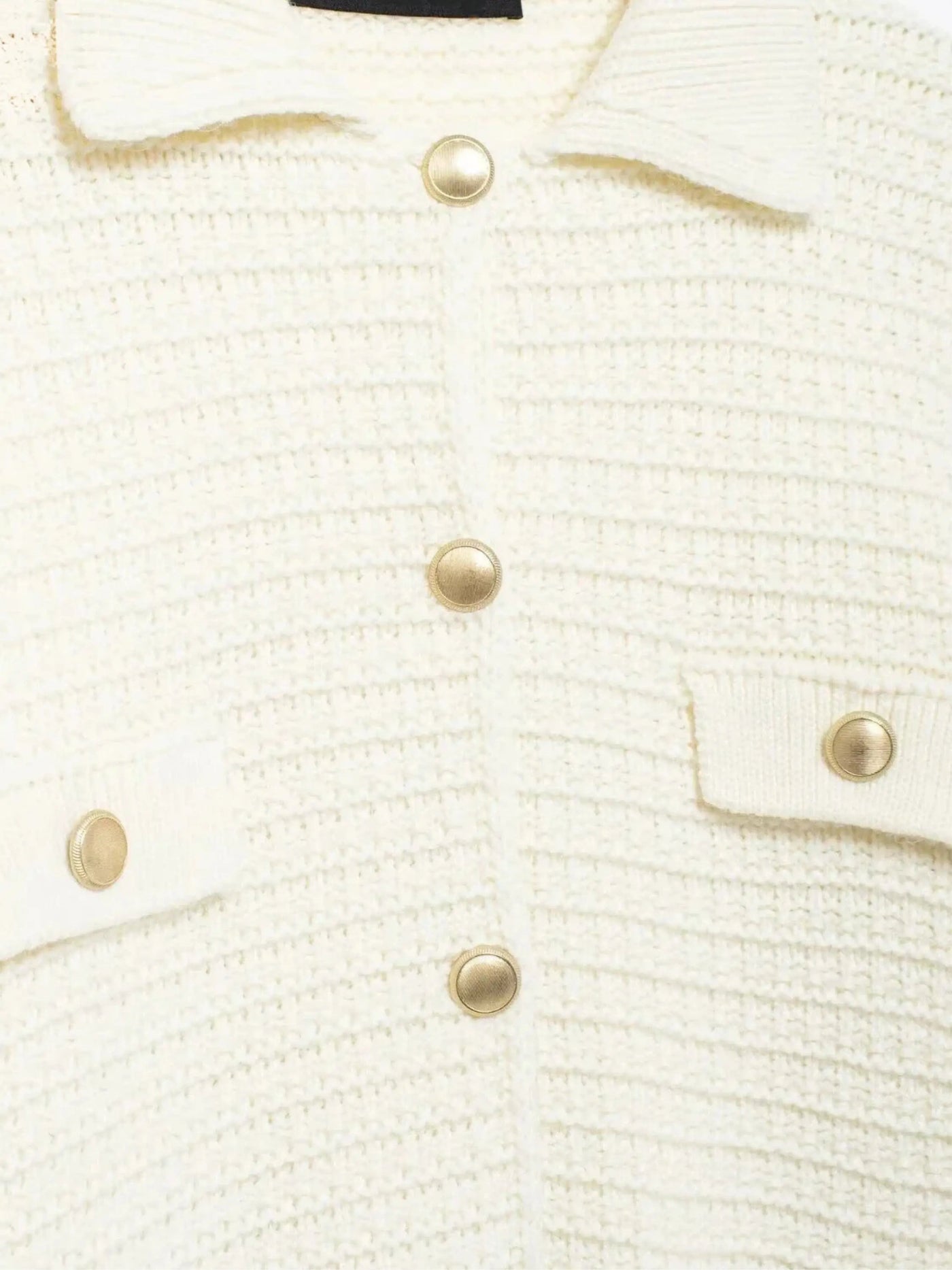 Ivonne | Elegante Strickjacke für Damen mit Knopfleiste